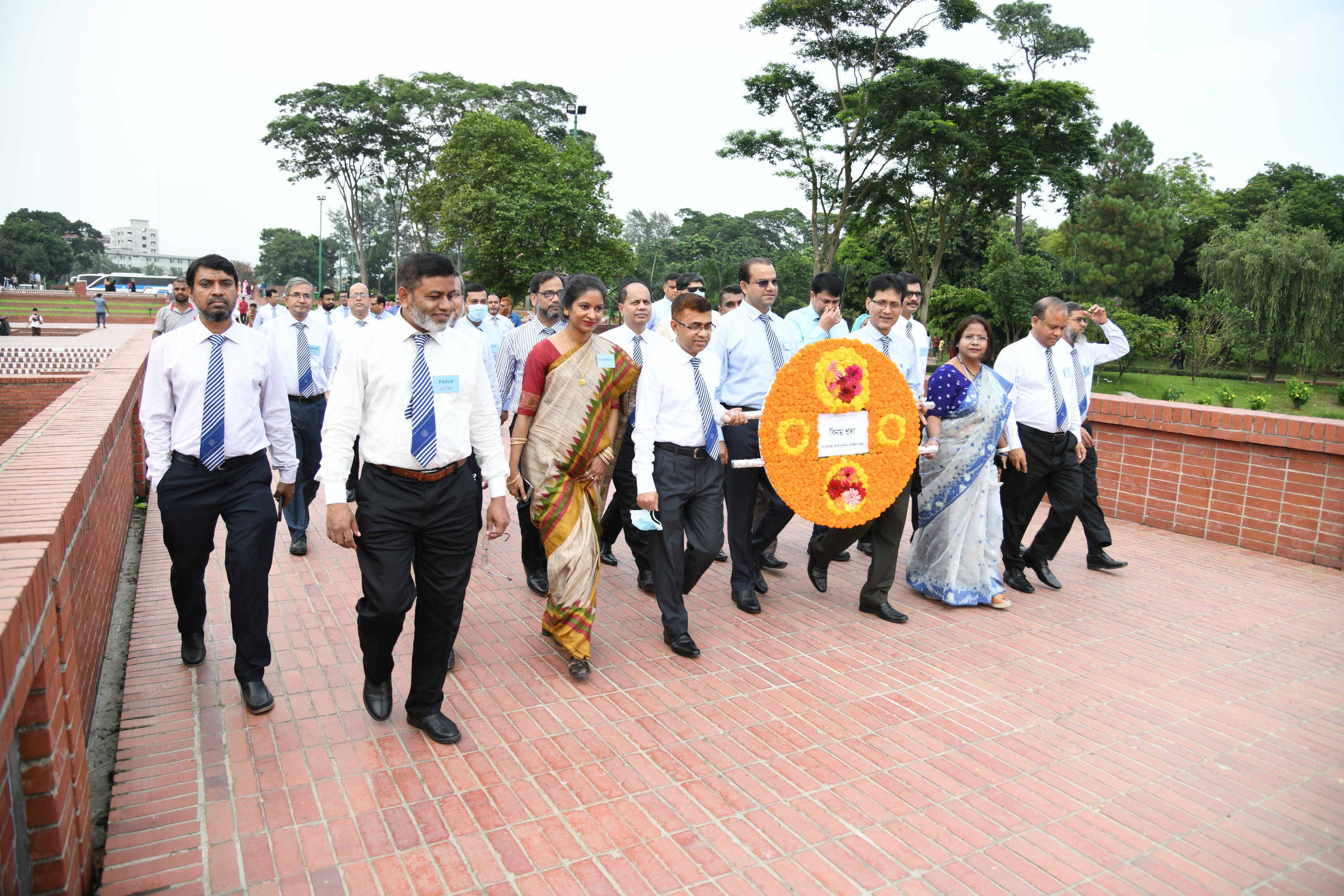 102nd SSC Visit National Monument 