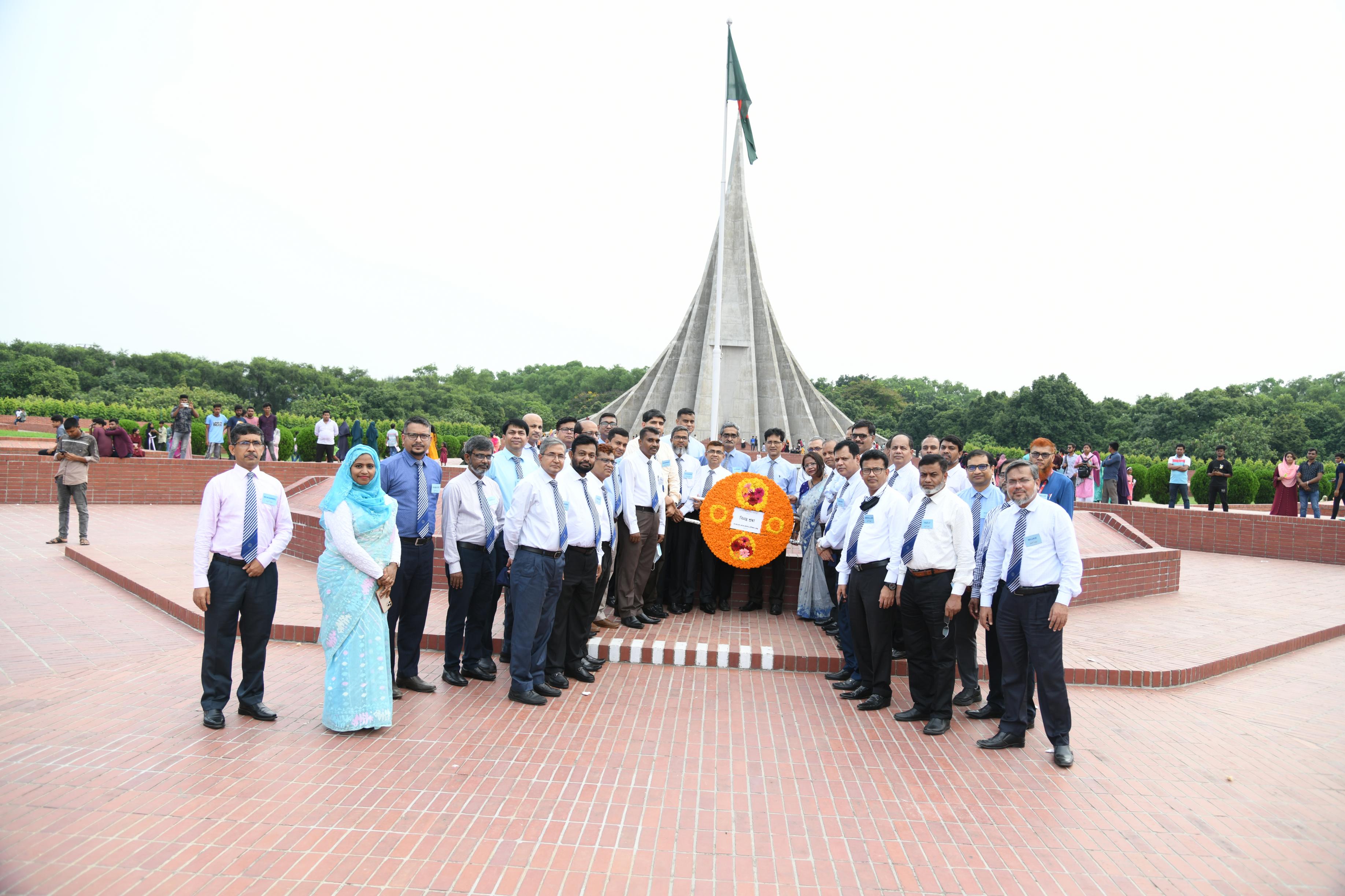 102nd SSC Visit National Monument 