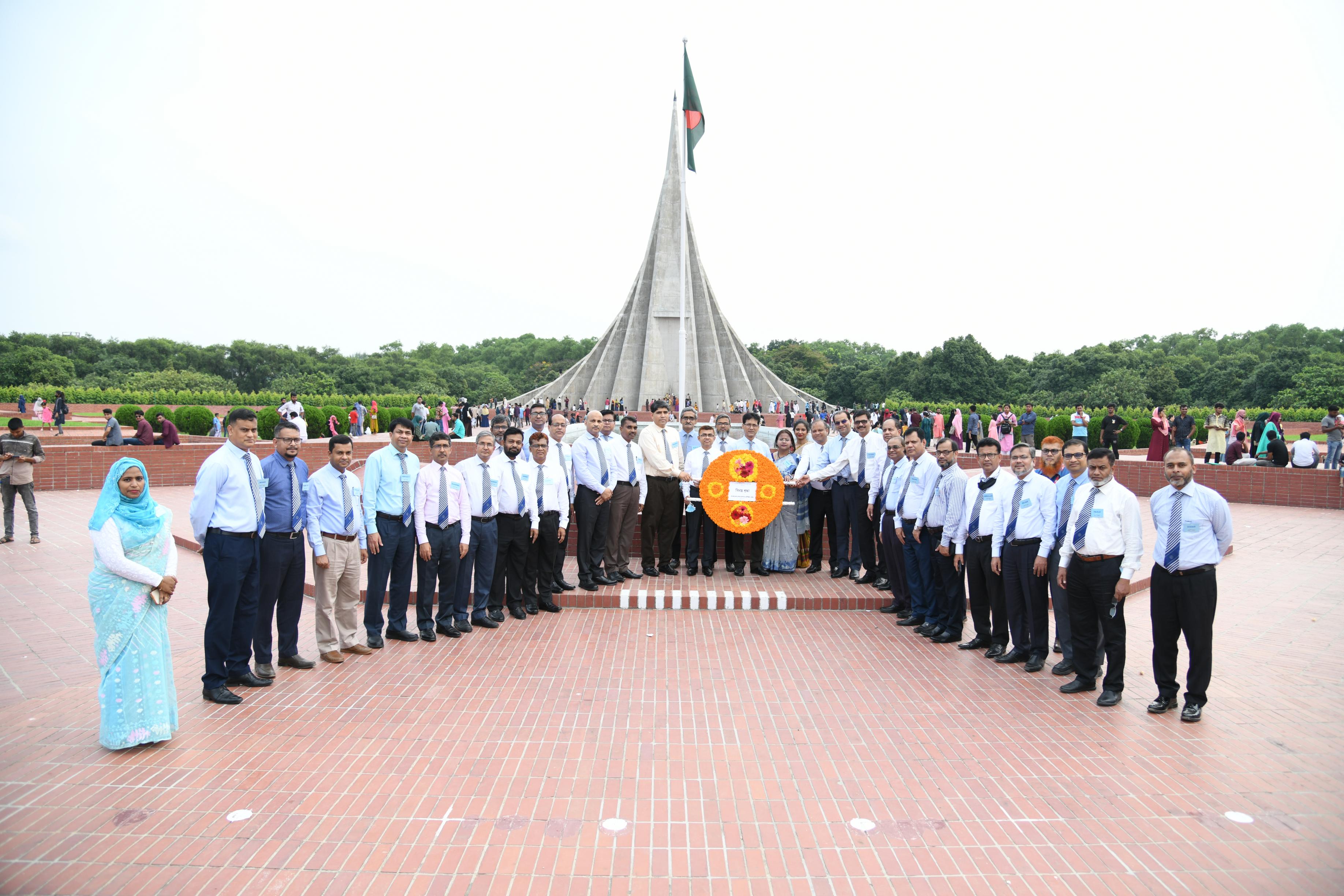 102nd SSC Visit National Monument 